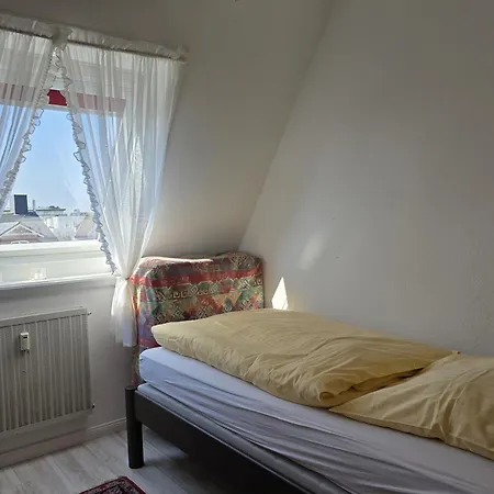 Haus Boysenstr 7 App 12 *